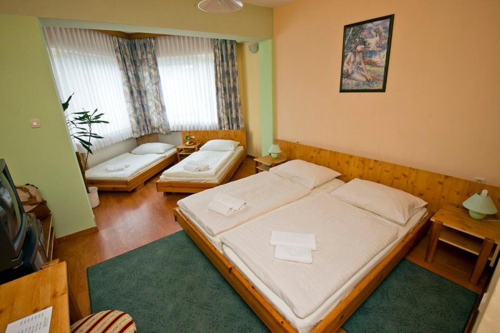 Motel Kod Bakija คาร์โลวัตส์ ห้อง รูปภาพ
